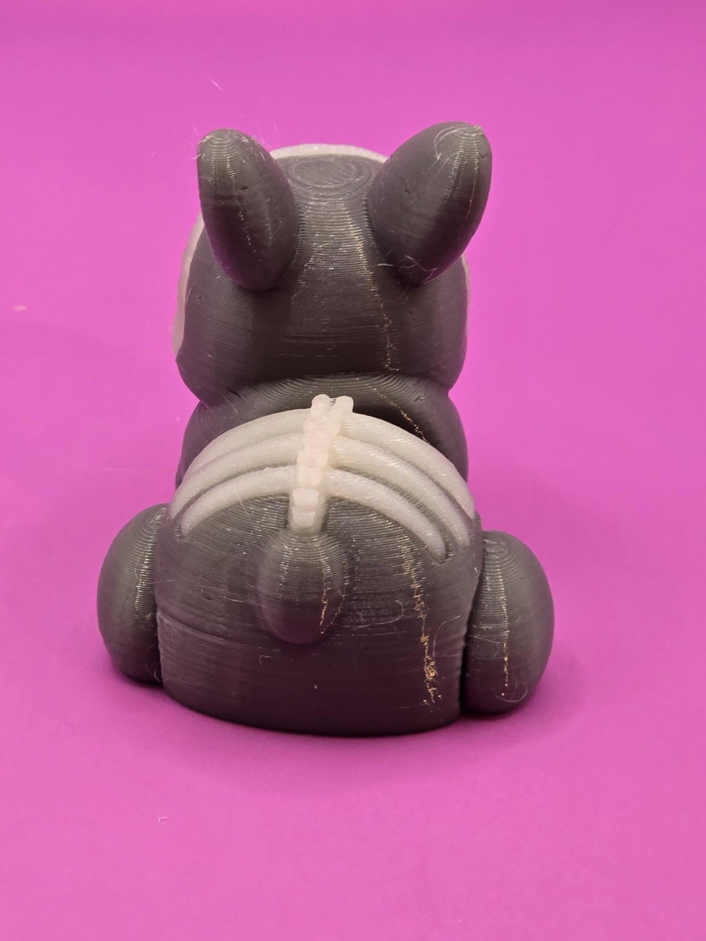 Glow-in-the-Dark Goth Bunny ā Articulated 3D Printed Figurine
