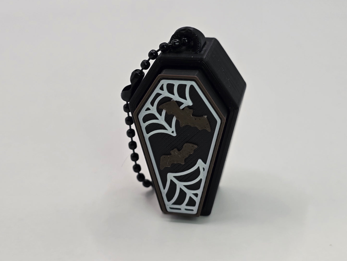 3D Printed Coffin Clicker Keychain – Halloween Fidget | Skull, Bats & Web Designs | Gothic Anxiety Relief Toy | Spooky Gift