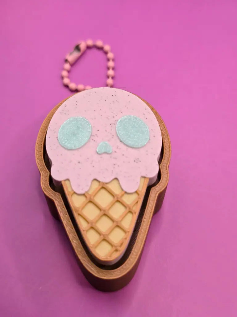 I Scream Skull Ice Cream Cone Fidget Clicker Keychain - Mint Blue Speckle