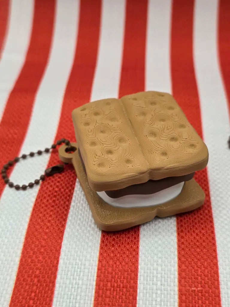 3D Printed S'mores Fidget Clicker Keychain - Mochi Makes Design