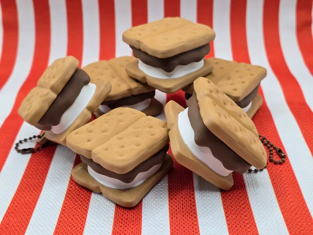 3D Printed S'mores Fidget Clicker Keychain - Mochi Makes Design