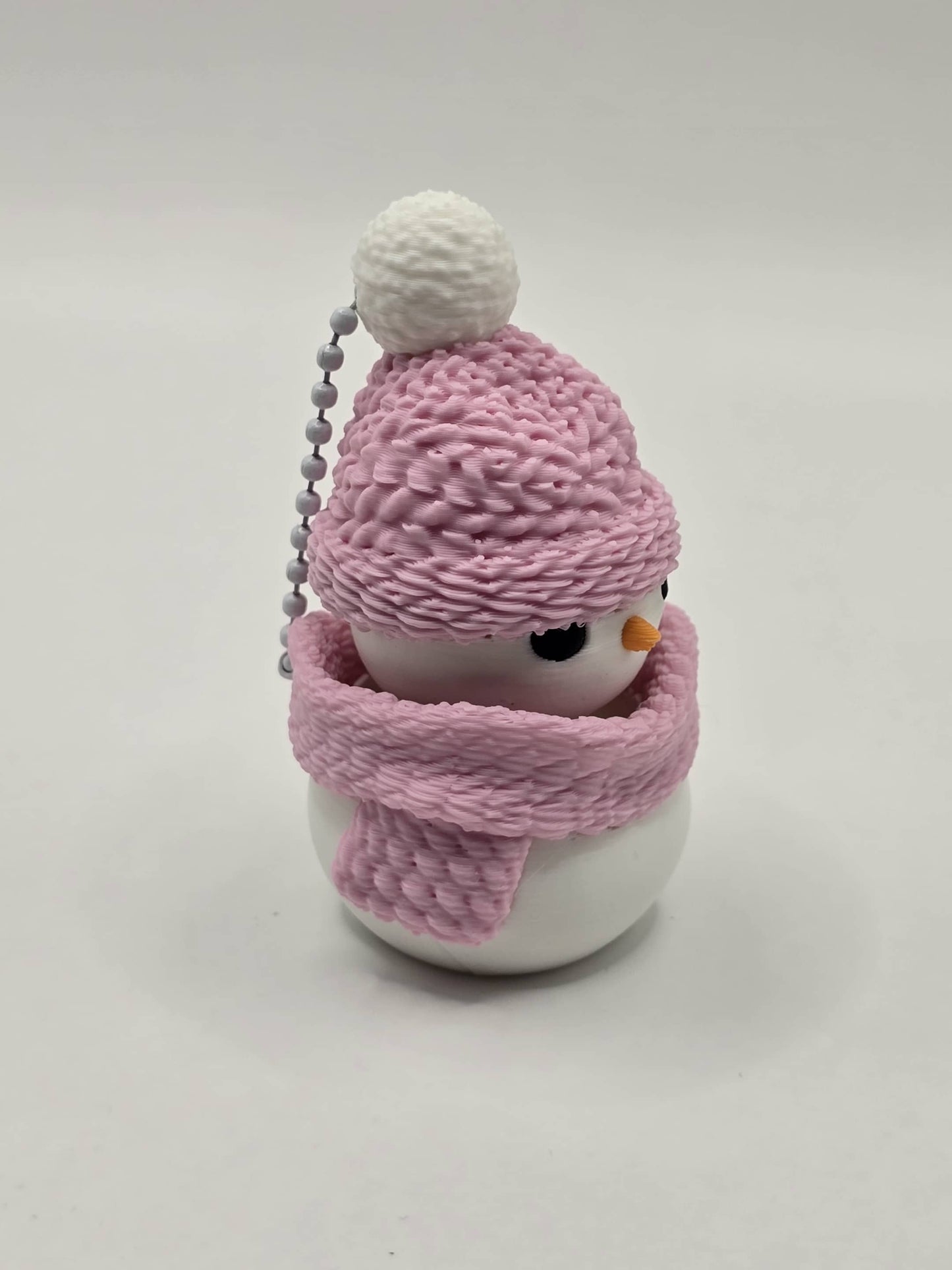 3D Printed Snowman Fidget Clicker Keychain – Winter Stress Relief Toy – Cute Pastel Sensory Gift